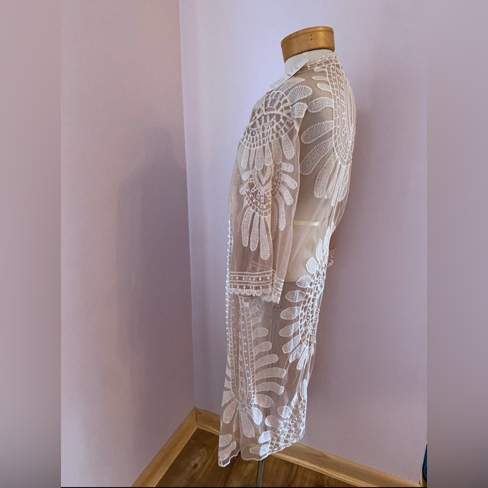 Bohemian Sheer Lace Kimono duster NWT - Picture 3 of 4